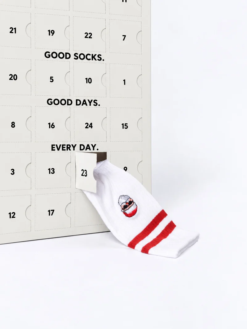 Adventskalender mit Tennissocken 2026