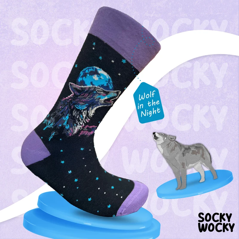 Wolf in the Night Socks Wild Nature Edition