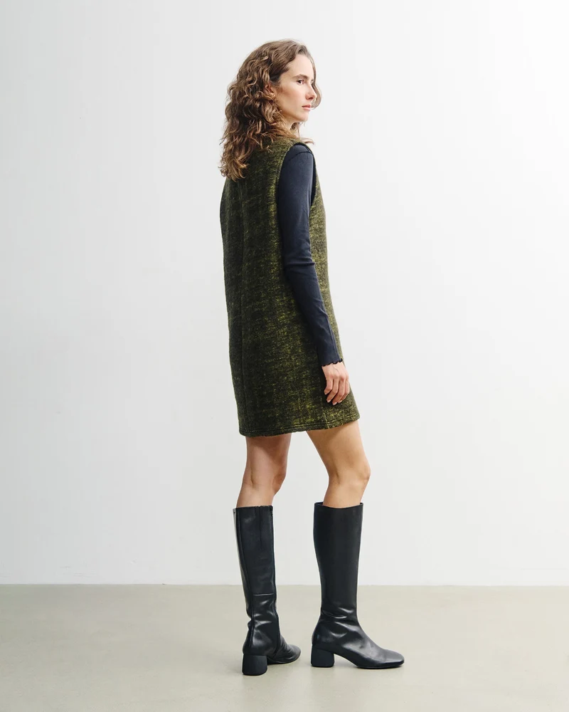 V-Neck Dress aus Bio Wolle und Bio Baumwolle in Speckled Green von Rotholz