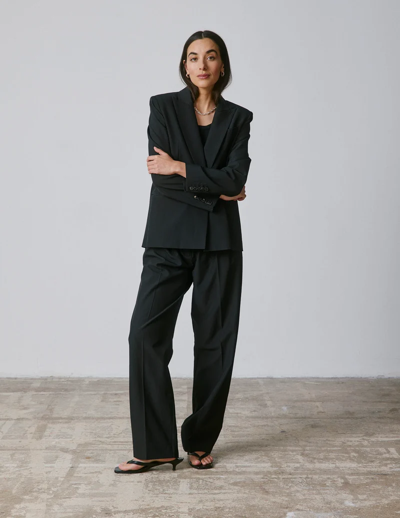 Veste de costume Nora en laine vierge noire