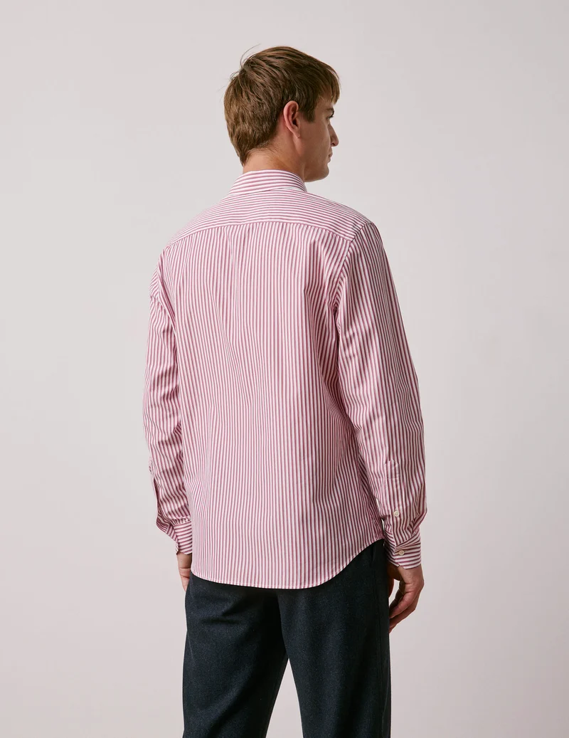 Chemise semi-ajustée rayée rouge