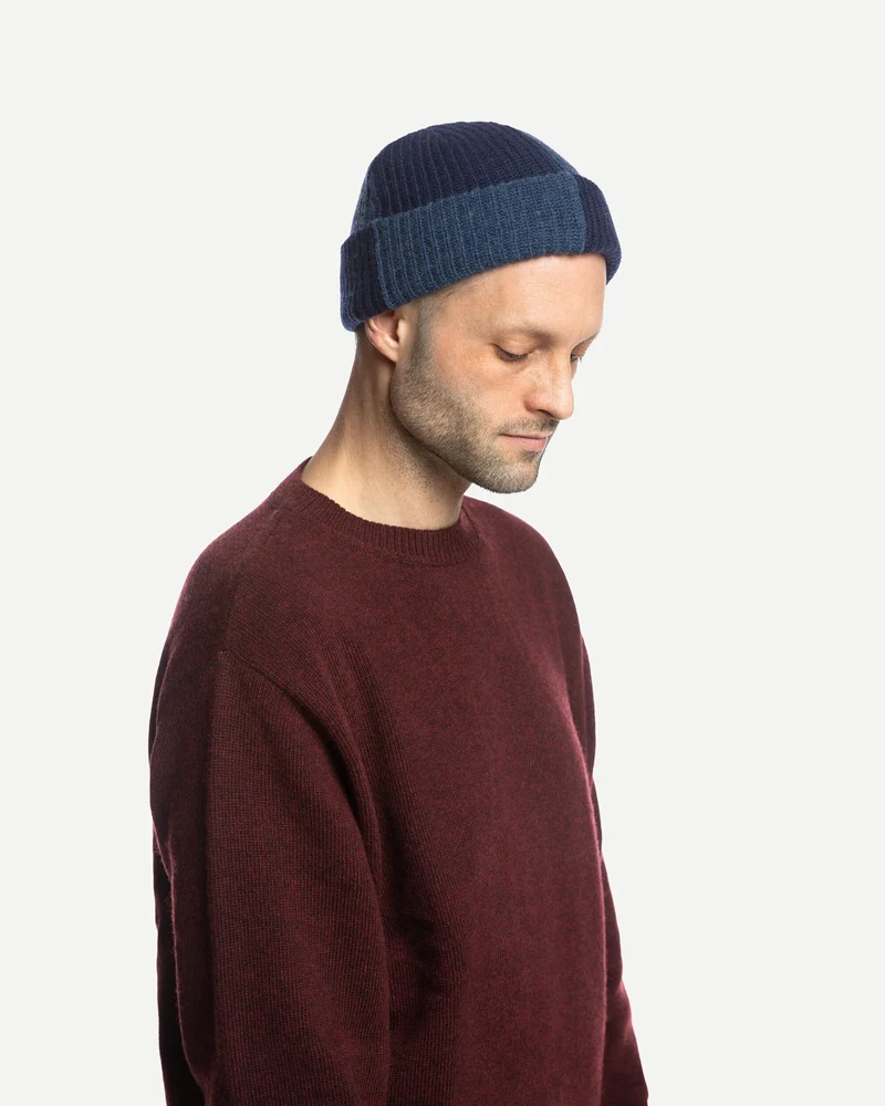 Blaue Mütze Fisherman aus Bio-Wolle von Matona