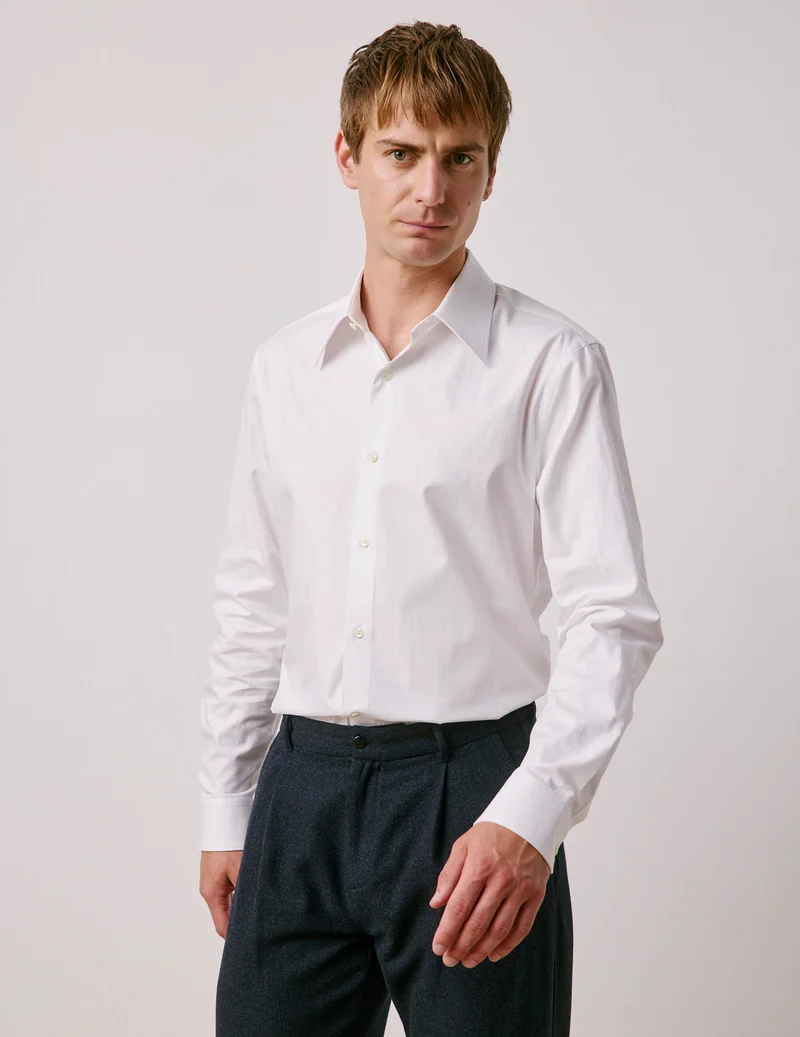 Chemise semi-ajustée blanche