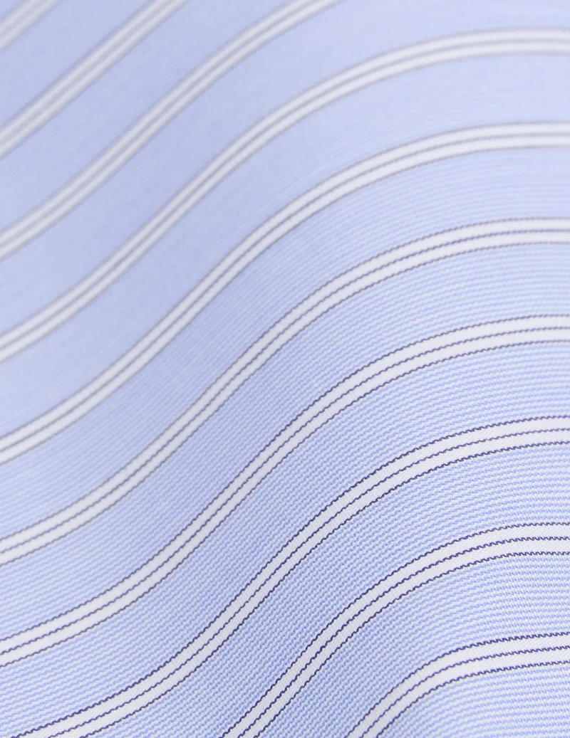 Chemise semi-ajustée rayée bleue
