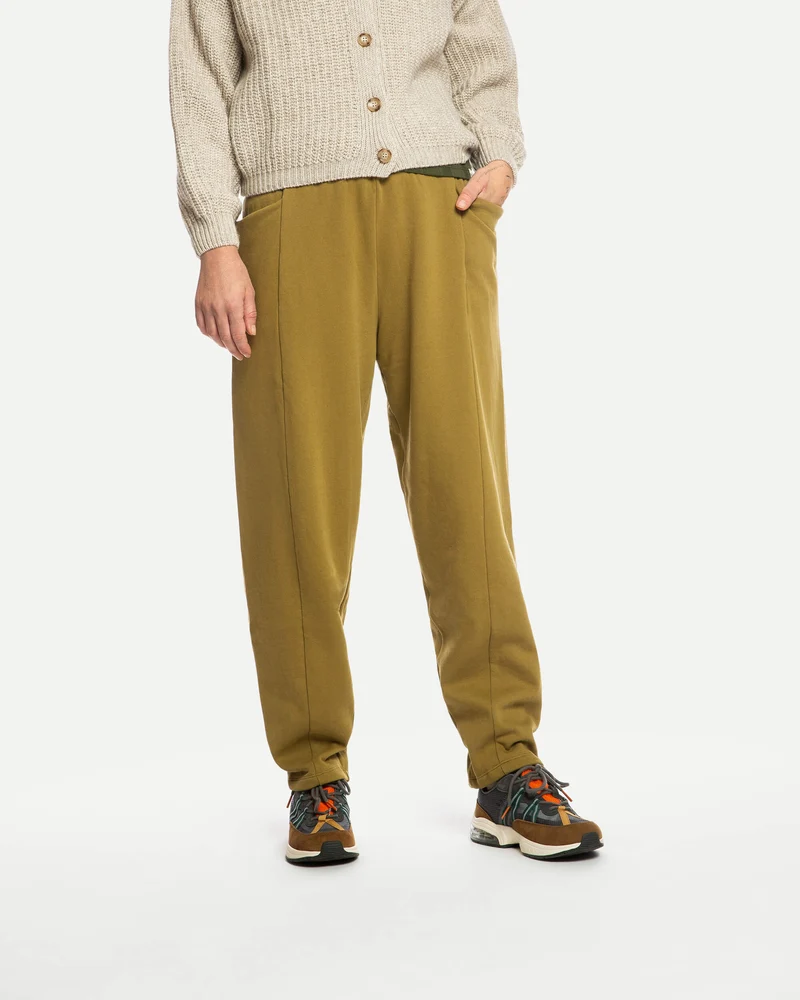 Gelbe Hose Ease aus 100% Bio-Baumwolle von Matona