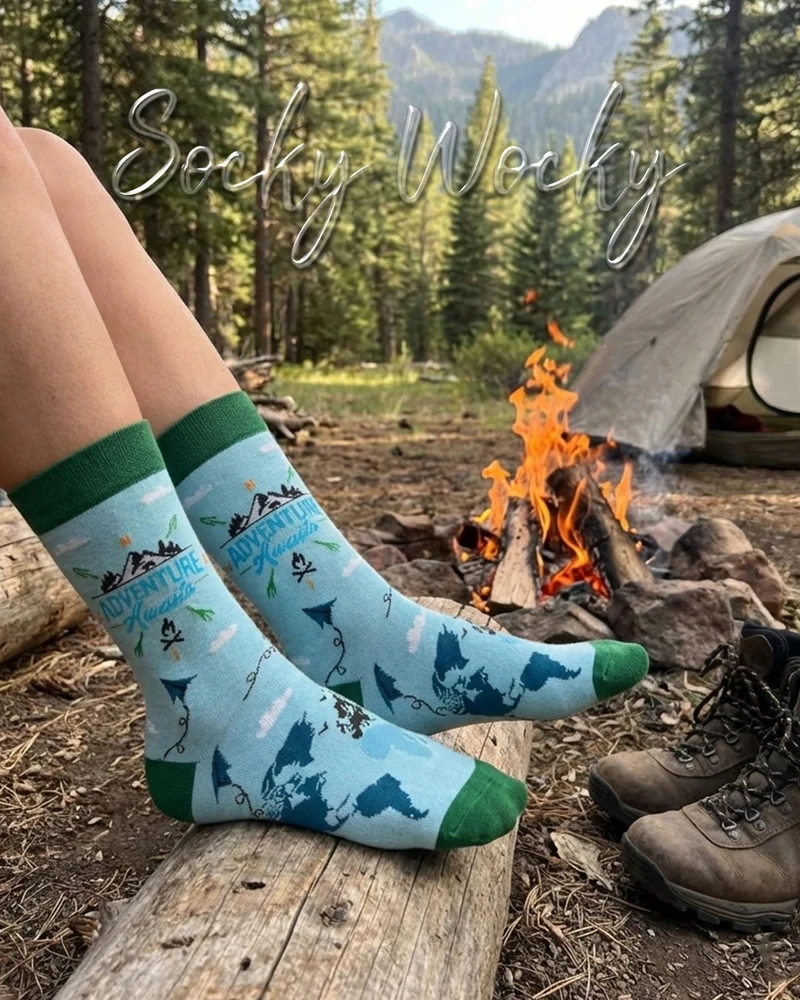 Adventure Awaits Socks Travel Spirit Edition