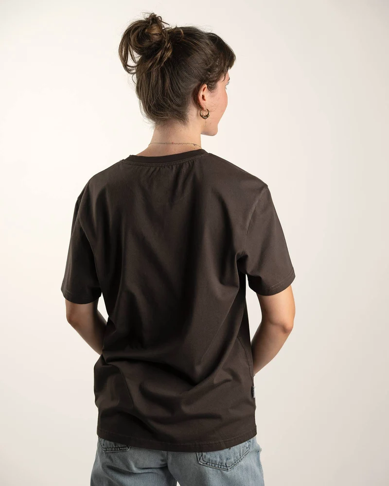 Braunes T-Shirt aus Bio-Baumwolle von Nikin