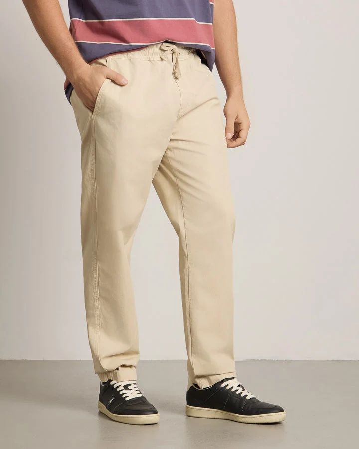 Beige Chinohosen TreePants aus 100% recycelter Baumwolle von Nikin