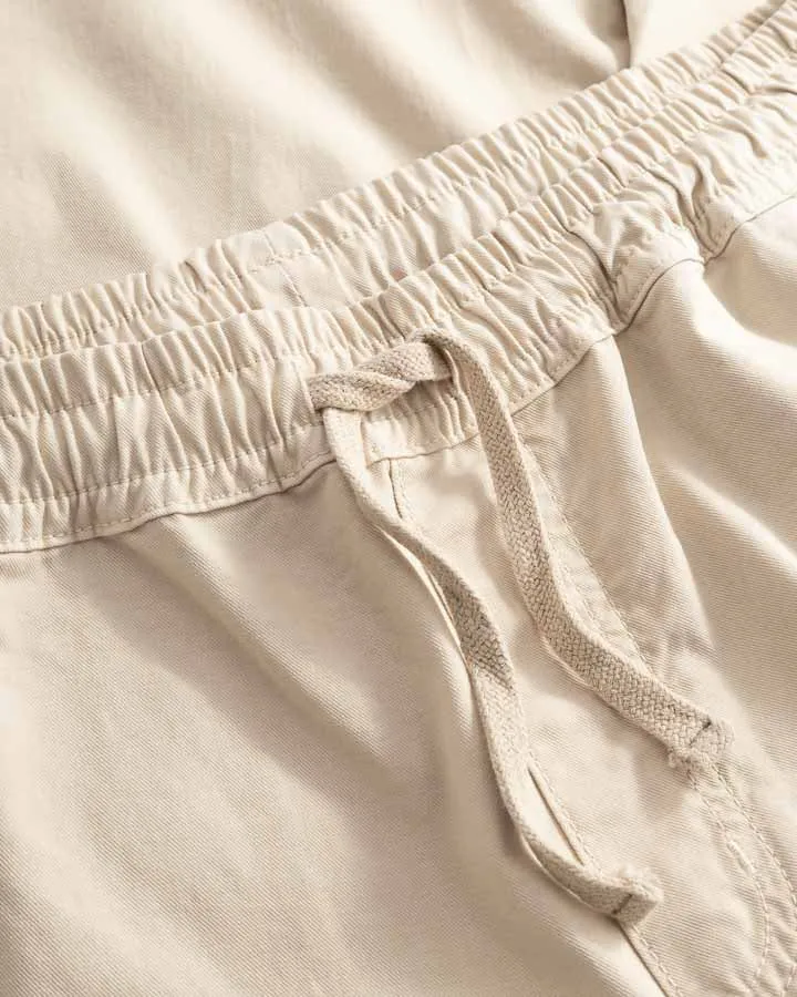 Beige Chinohosen TreePants aus 100% recycelter Baumwolle von Nikin