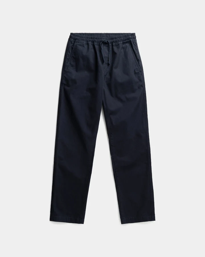 Dunkelblaue Chinohosen TreePants aus 100% recycelter Baumwolle von Nikin /TreePants Chino ReCotton Dark Navy