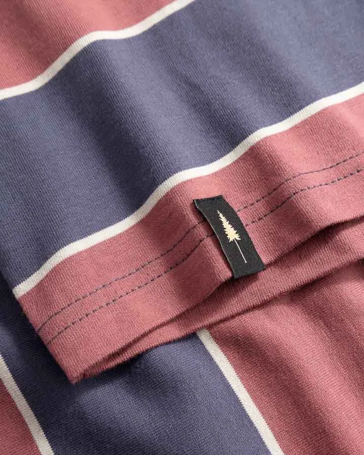 Gestreiftes T-Shirt TreeShirt Striped Oversized aus 100% Bio-Baumwolle von Nikin