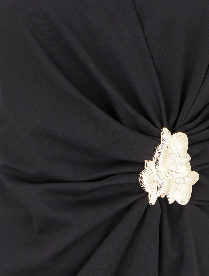 Ärmelloses Kleid mit Blumenschmuck - Schwarz