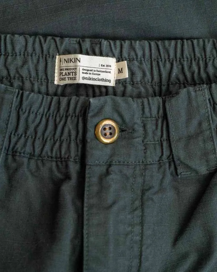 Dunkelgrüne Shorts TreeShorts Ripstop aus 100% Bio-Baumwolle von Nikin