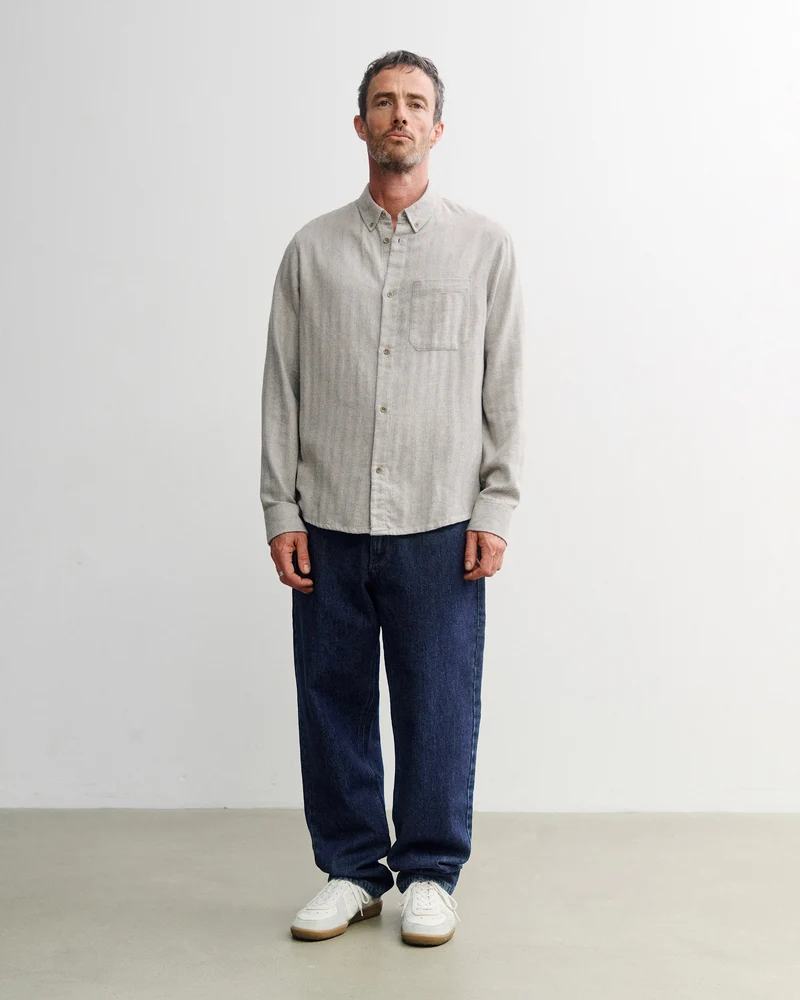 Graues Hemd Herringbone Button Down aus Bio-Baumwolle von Rotholz