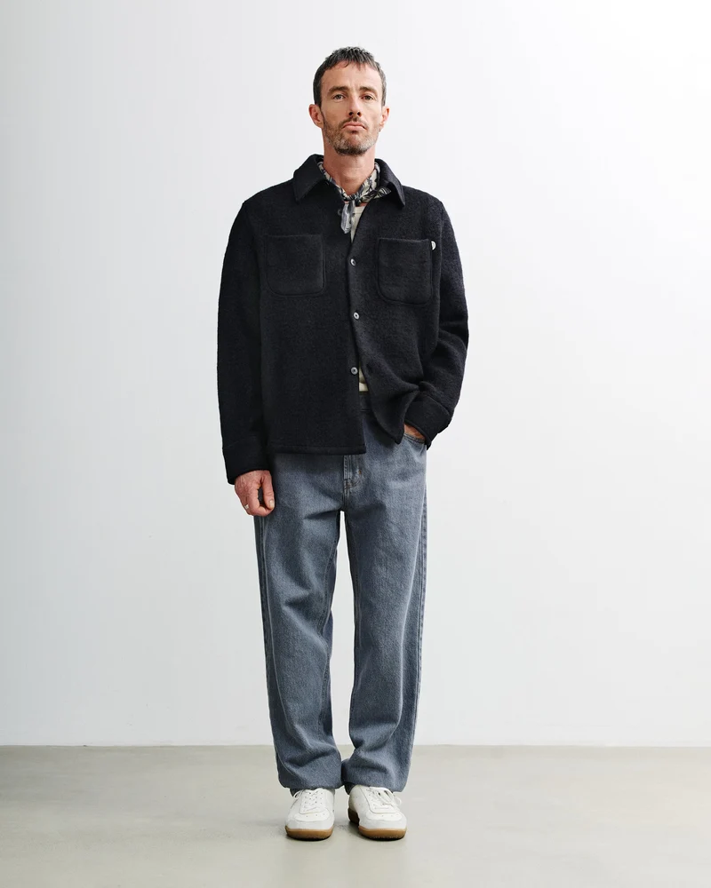 Schwarzes Hemd Overshirt aus Bio-Wolle von Rotholz