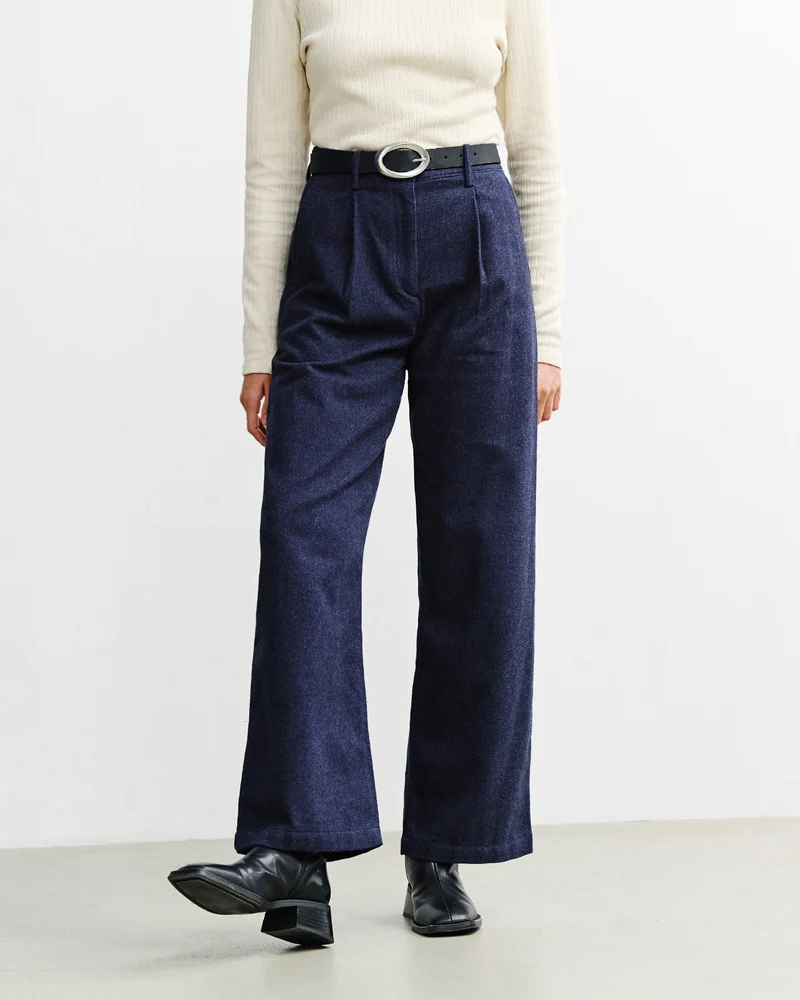 Dunkelblaue Flanellhose High-Waist aus 100% Bio-Baumwolle von Rotholz