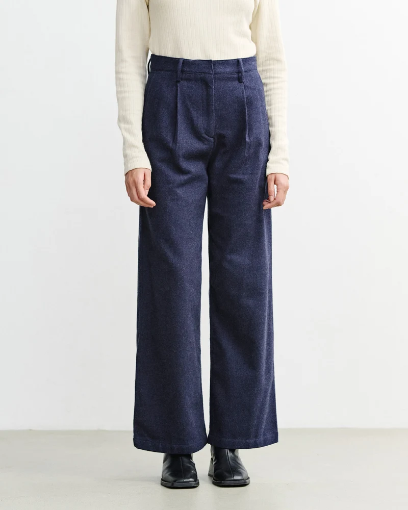 Dunkelblaue Flanellhose High-Waist aus 100% Bio-Baumwolle von Rotholz