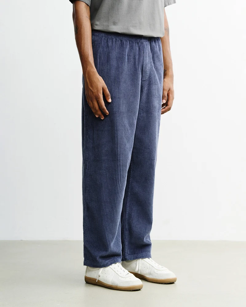 Blaue Cordhose weit aus Bio-Baumwolle von Rotholz