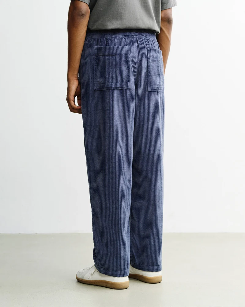 Blaue Cordhose weit aus Bio-Baumwolle von Rotholz