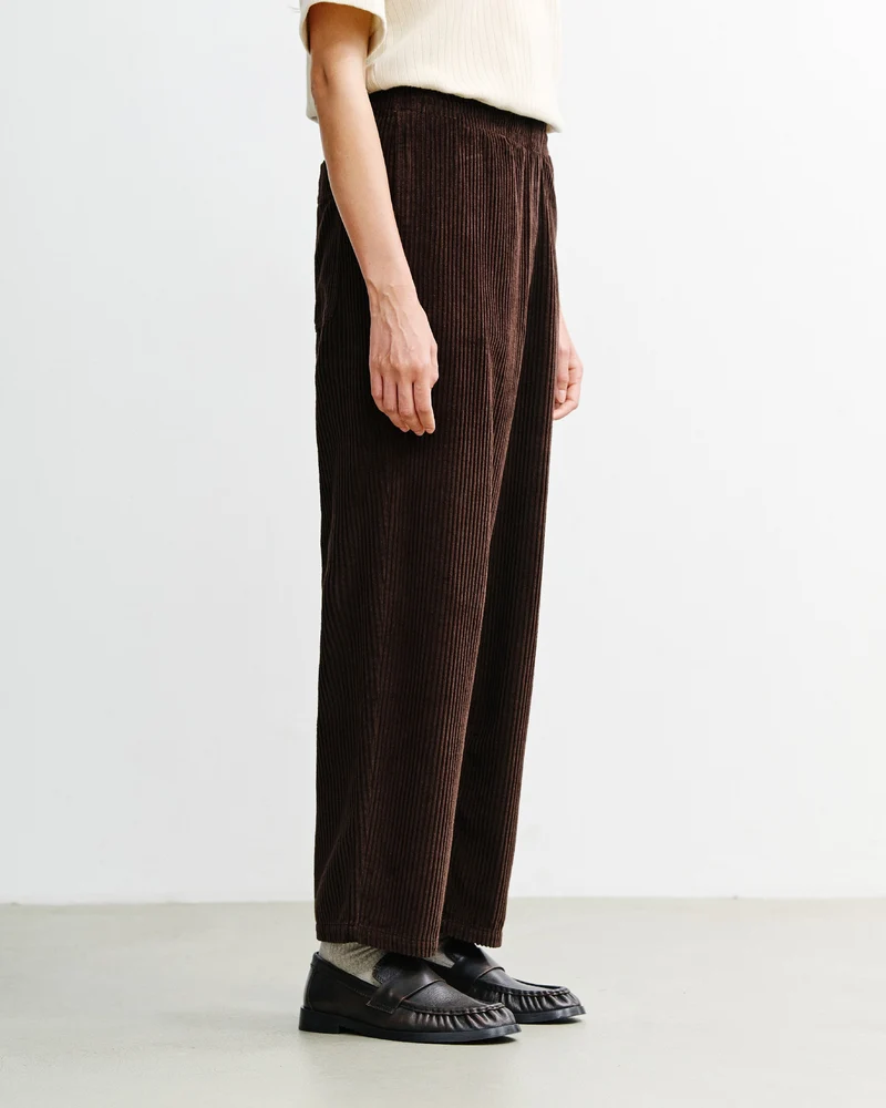 Braune Cordhose Weit aus Bio-Baumwolle von Rotholz
