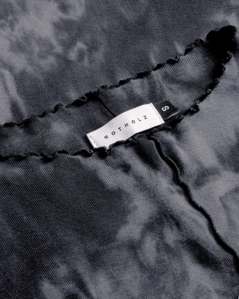 Schwarzes Kleid Batik Pin-Tucked aus Bio-Baumwolle von Rotholz