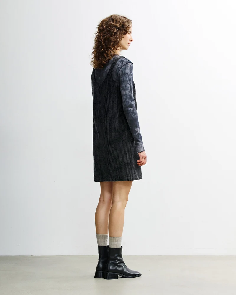 Schwarzes Kleid Cord aus Bio-Baumwolle von Rotholz