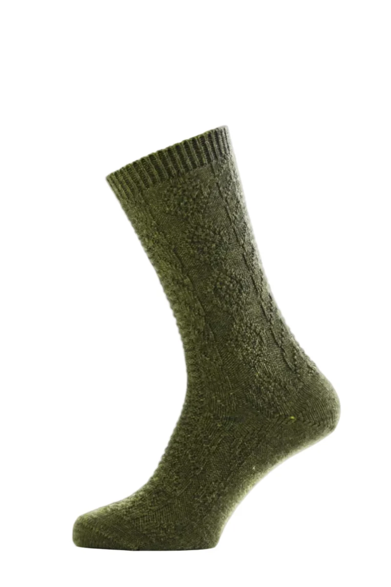 Luise Steiner Trachtensocken 1620-25 oliv