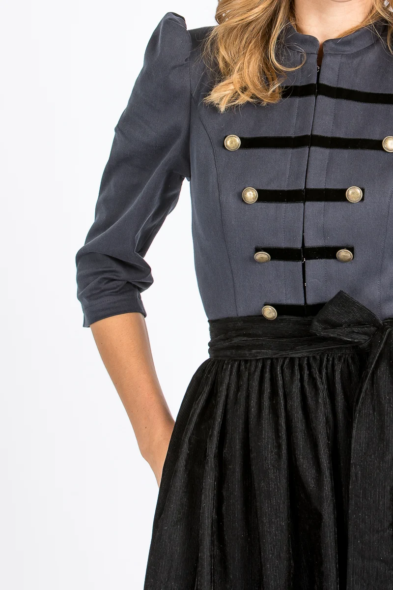 Almliebe Ärmeldirndl Leona blau