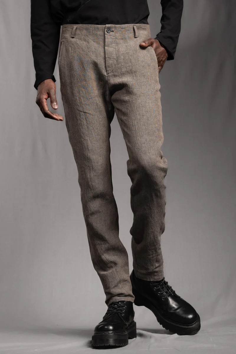 eigensinnig wien | Gropius | Designer Slim-Fit-Chinohose für Herren aus Leinen