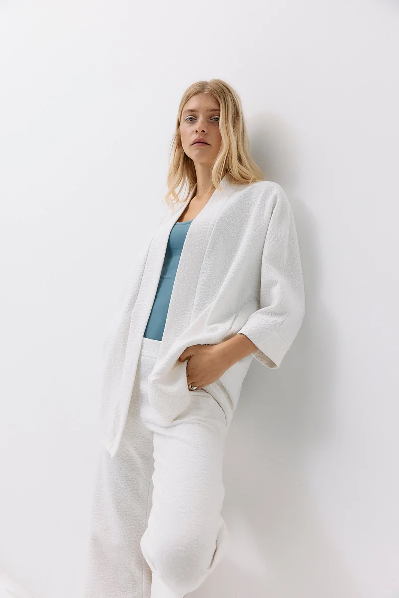 Botanic Jacket - vanilla white aus Bio Baumwolle mit Brennessel-Anteil von Moya Kala