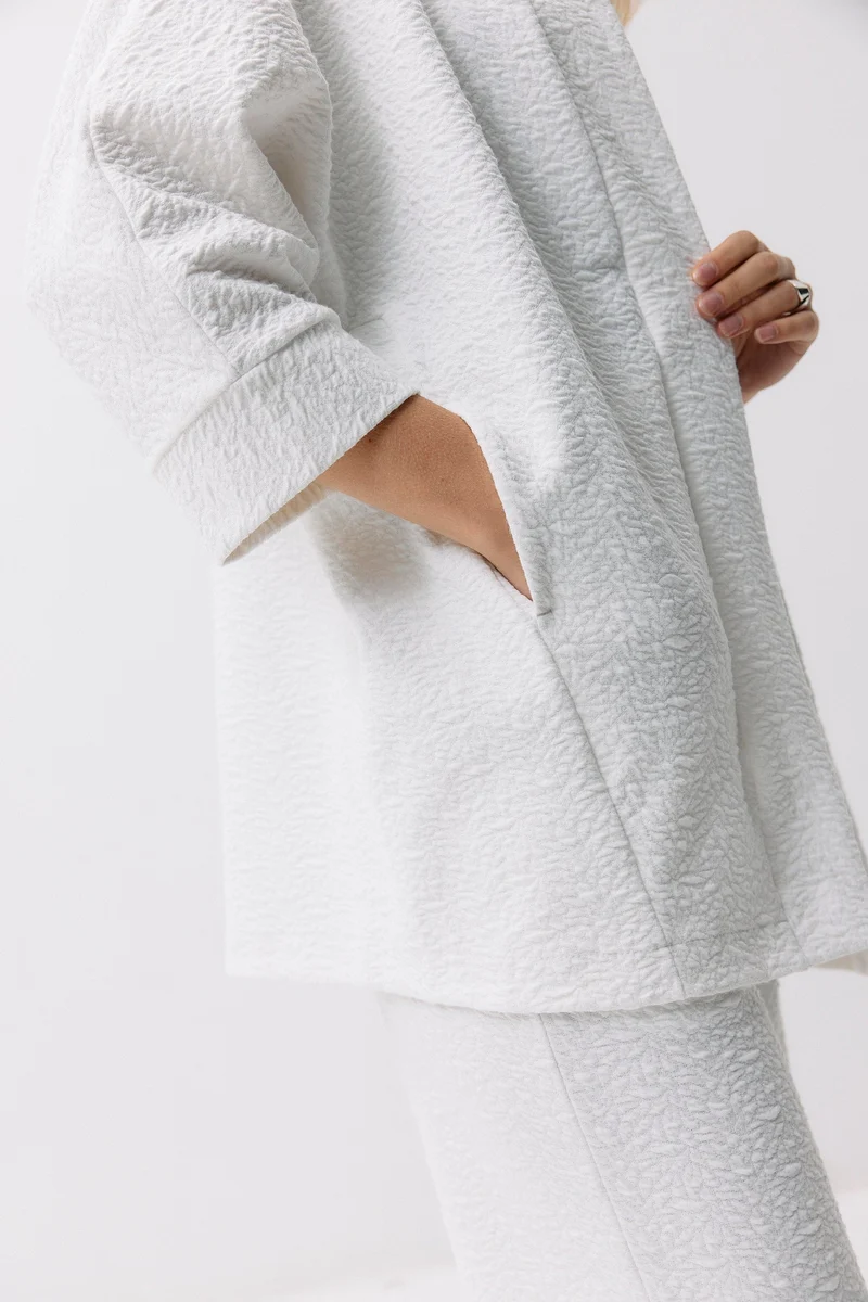Botanic Jacket - vanilla white aus Bio Baumwolle mit Brennessel-Anteil von Moya Kala