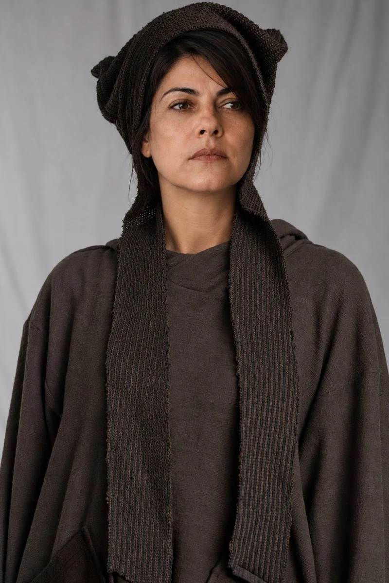 eigensinnig wien | Bracke | Designer-Beanie aus Schurwollmix mit braunem Streifenmuster