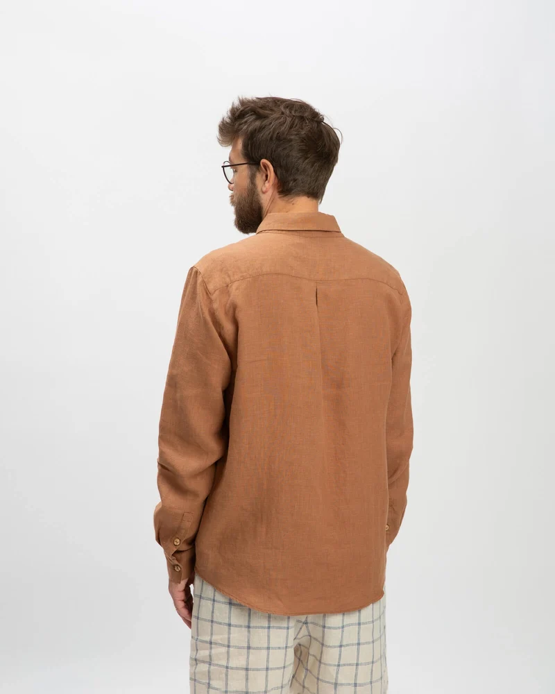 Braunes Hemd aus Leinen von Matona
