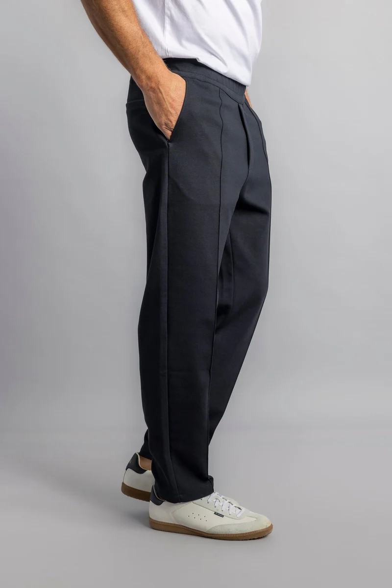 The Casual Pants aus Bio Baumwolle in grau von Dirts
