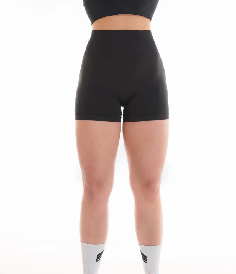 Schwarze Shorts Zeyla Seamless Booty aus recyceltem Polyester von Nivays