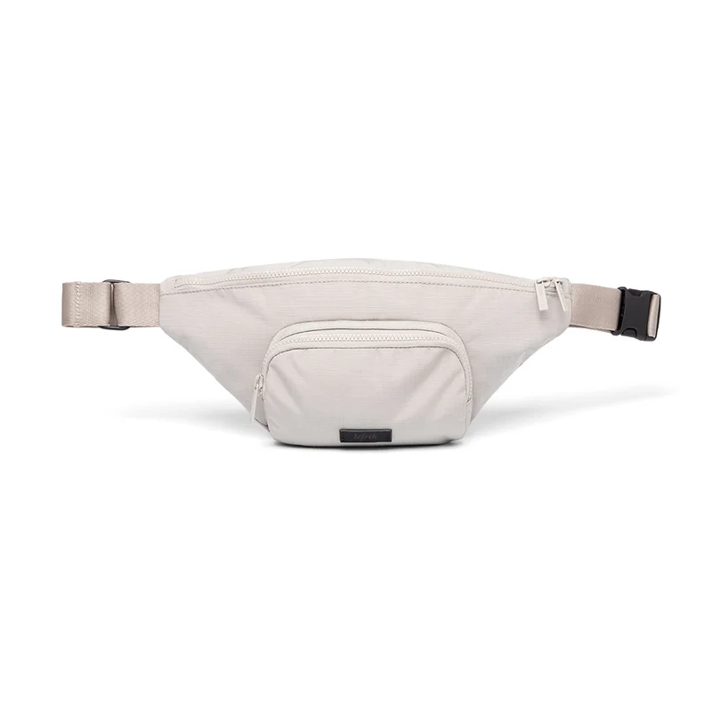 Beige Bauchtasche Atlas aus recycelten PET-Flaschen von Lefrik