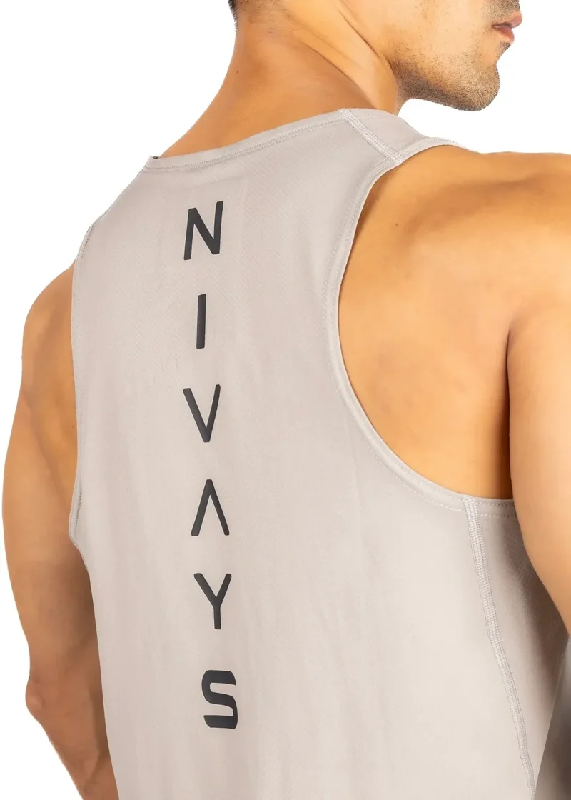 Graues Tank-Top Zeyla Performance aus recyceltem Polyester von Nivays