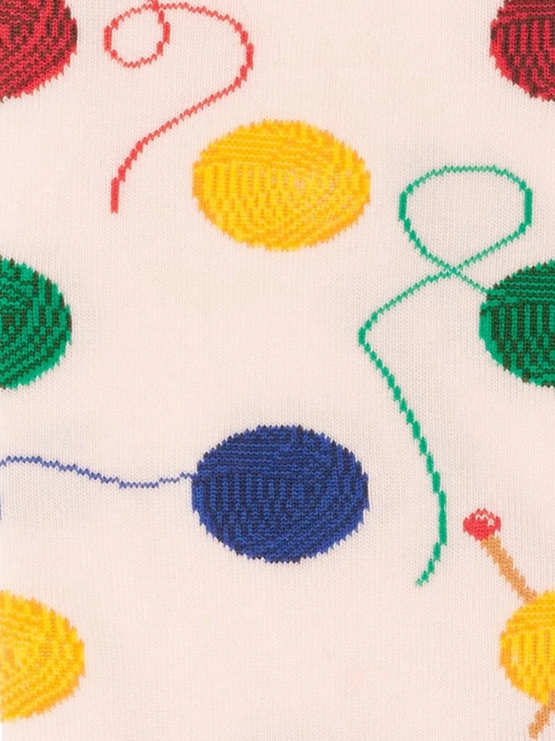 Colorful Knots