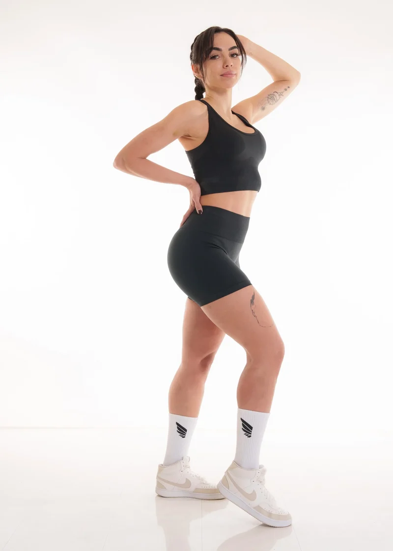 Schwarzes Set Zeyla Seamless aus recyceltem Polyester von Nivays