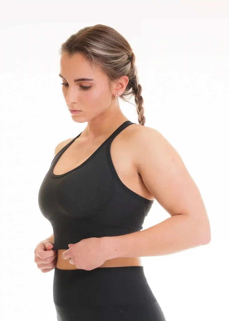 Schwarzes Top Zeyla Seamless aus recyceltem Polyester von Nivays