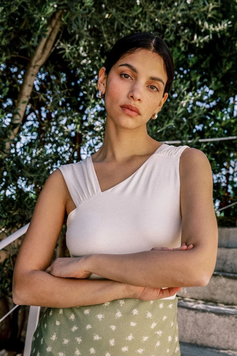 Weisser Body Nolana aus Tencel von Avani