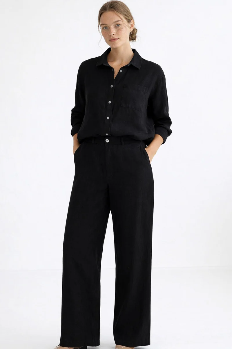 Schwarze Bluse the Ralph aus 100% Bio-Baumwolle von Pura Clothing