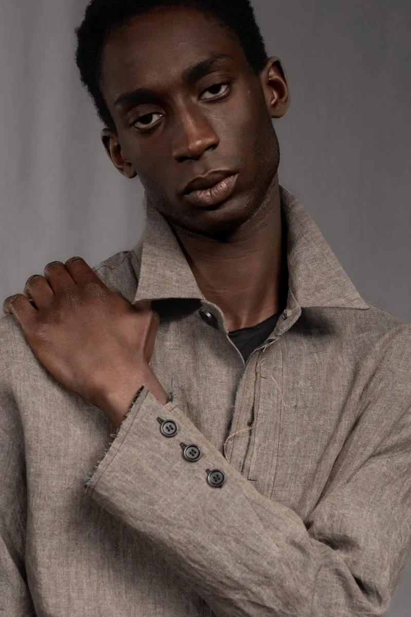 eigensinnig wien | GroTho | Designer-Sommeranzug für Herren aus Leinen mit Overshirt und schmaler Hose