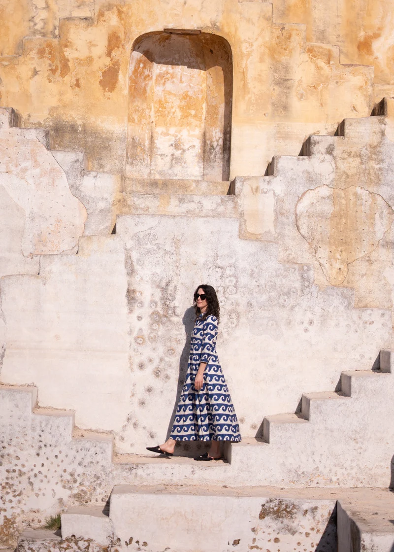 Kleid Cilla im Ocean Block Print von Komana