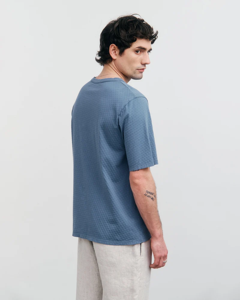 Blaues T-Shirt aus Bio-Baumwolle von Rotholz
