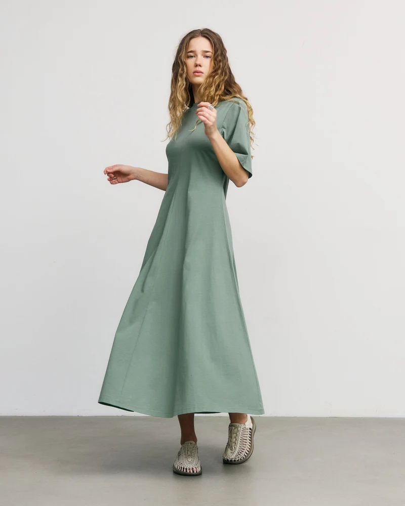 Hellgrünes Maxi Kleid aus 100% Bio-Baumwolle von Rotholz