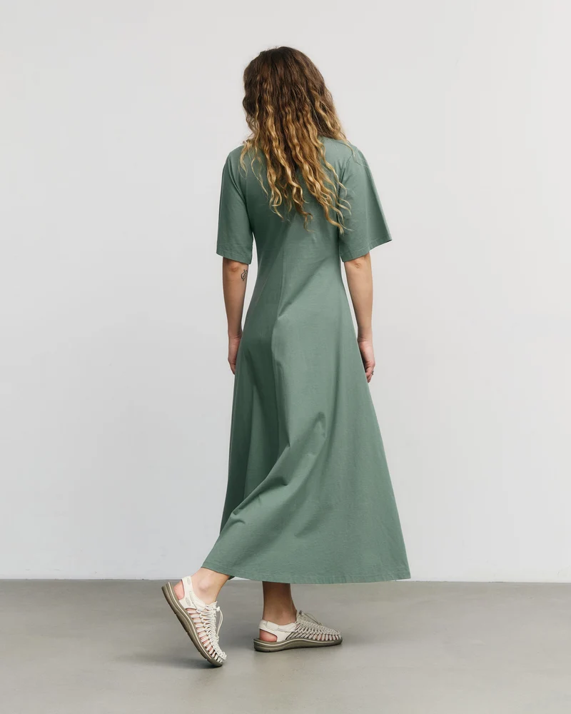 Hellgrünes Maxi Kleid aus 100% Bio-Baumwolle von Rotholz