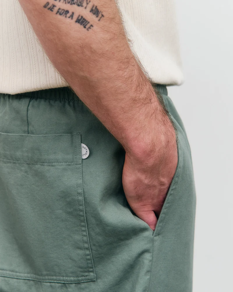 Grüne Hose aus Bio-Baumwolle von Rotholz