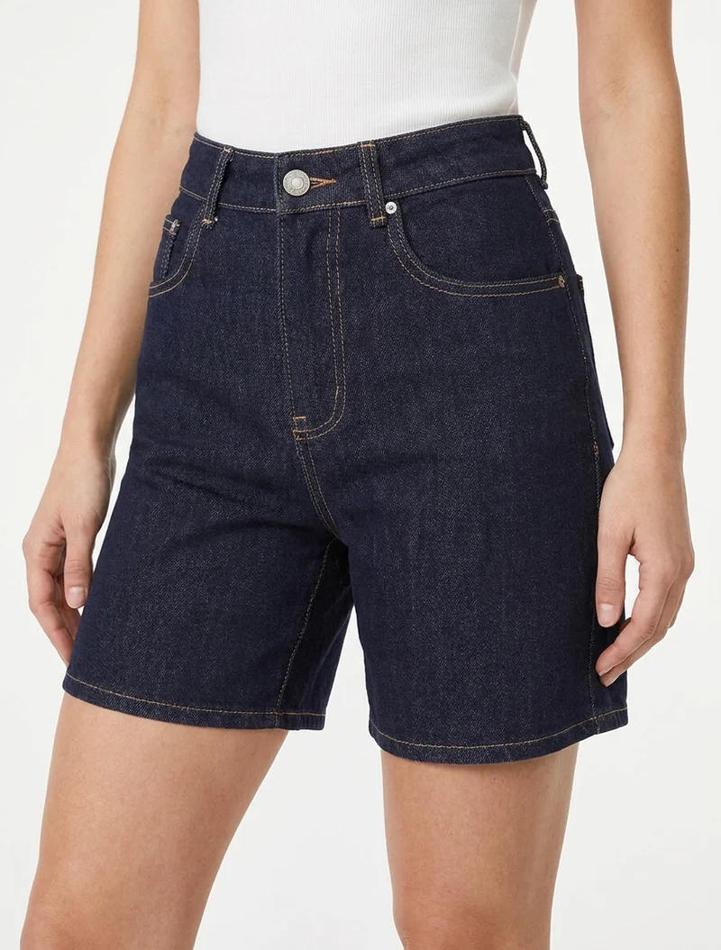 Gerade geschnittener Jeansshort - Rohblau