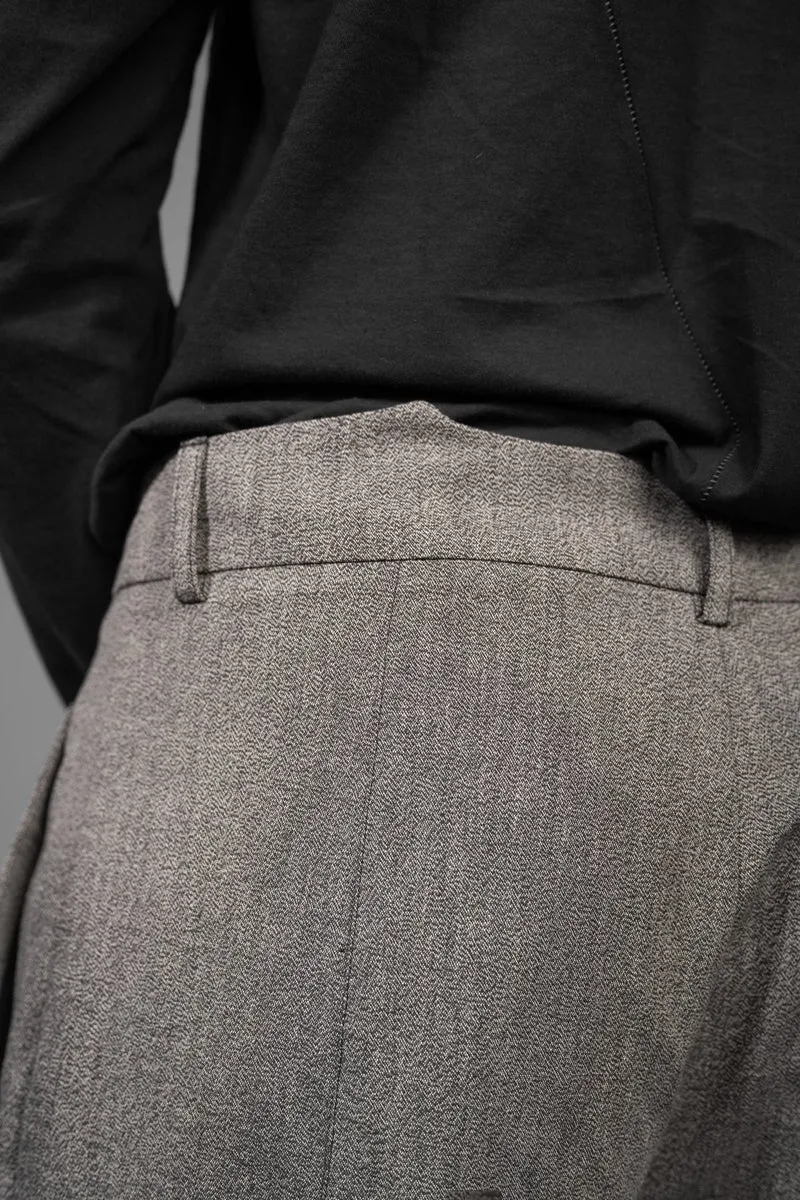eigensinnig wien | Meinong | Graue Herren Designerhose mit Bundfalten aus japanischer Baumwolle